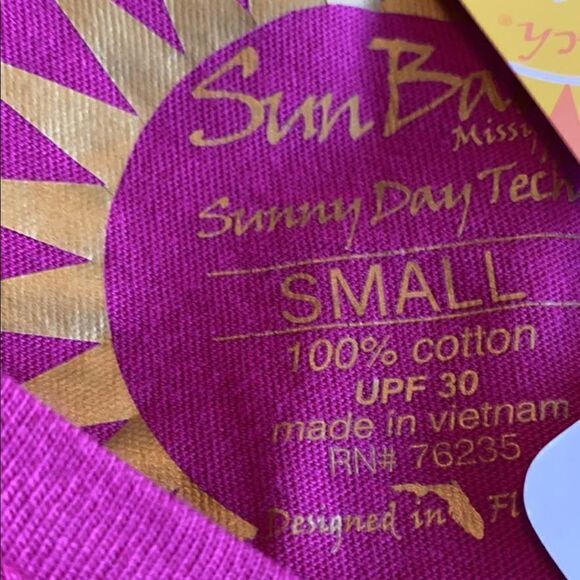 SUN BAY V-neck Small Women’s Top with 3/4 Sleeve and embellished Anchor in front - Picture 8 of 9